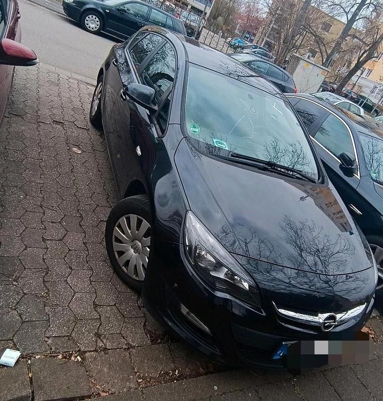 Gebraucht Opel Astra 2014 Schwarz Kleinwagen