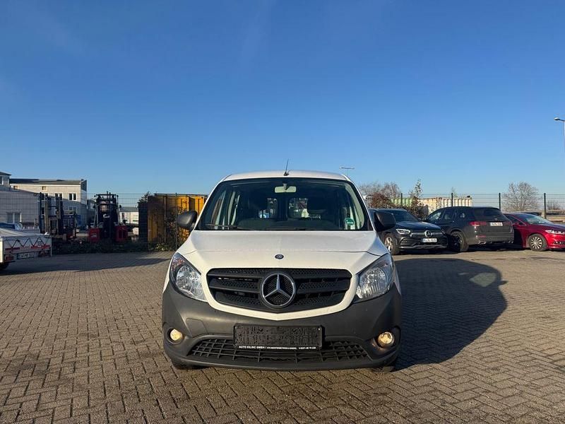 Gebraucht Mercedes Citan 111 110 PS (80 kW) 2017 Weiß Limousine