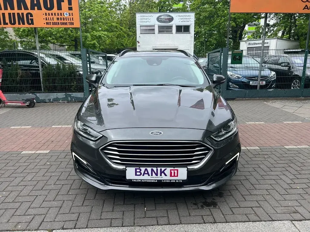 Gebraucht Ford Mondeo Trend 140 PS (102 kW) 2021 Grau Limousine