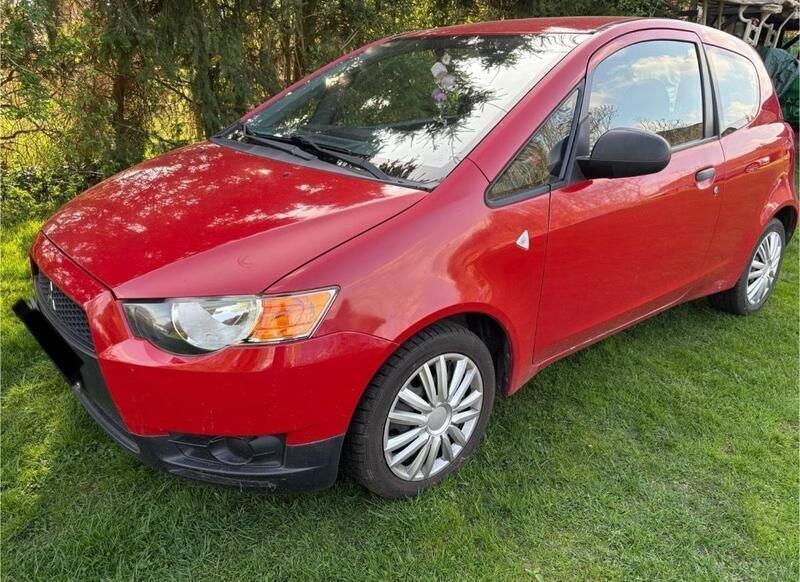 Rot Gebraucht 2009 Mitsubishi Colt Kleinwagen | 2.299 € (Guter Preis) - Bild 1/4