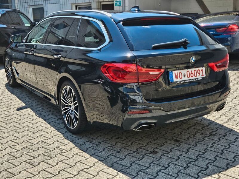 Gebraucht BMW 540 M Sport 340 PS (250 kW) 2017 Black sapphire metallic Kombi