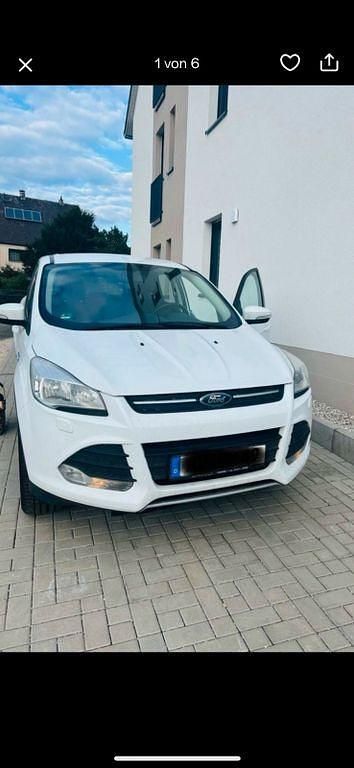 Weiß Gebraucht 2013 Ford Kuga Titanium SUV | 10.000 € (Guter Preis) - Bild 1/3