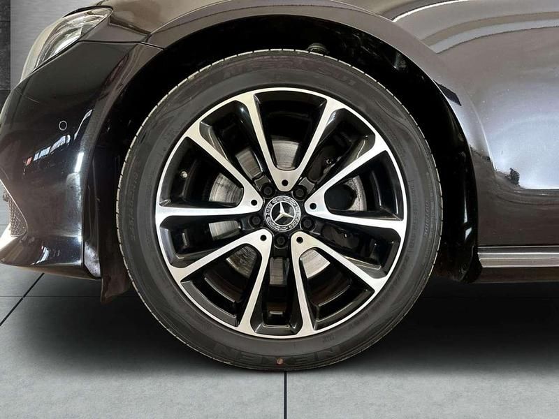 Gebraucht Mercedes E200 Avantgarde 184 PS (135 kW) 2018 Obsidianschwarz  metalliclack Cabrio