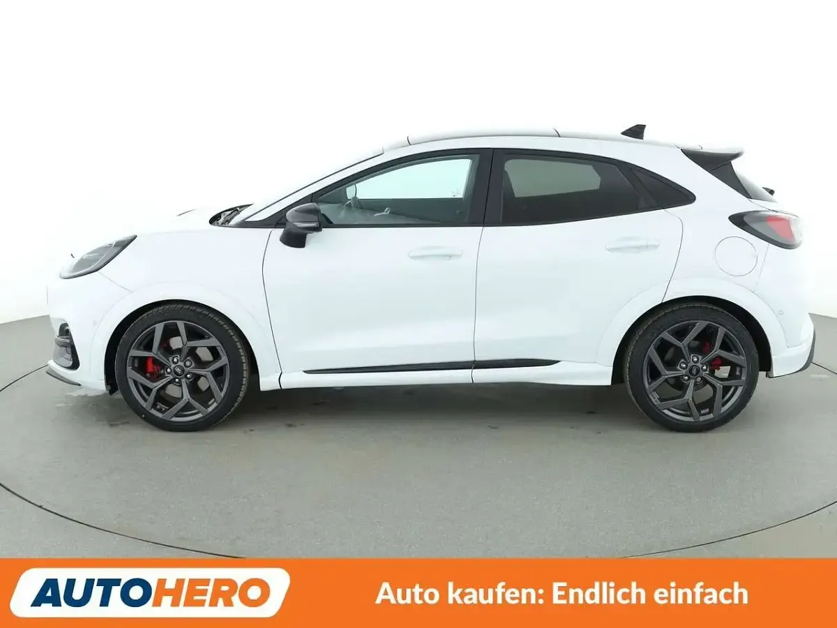 Gebraucht Ford Puma ST 170 PS (125 kW) 2023 Frozen white SUV