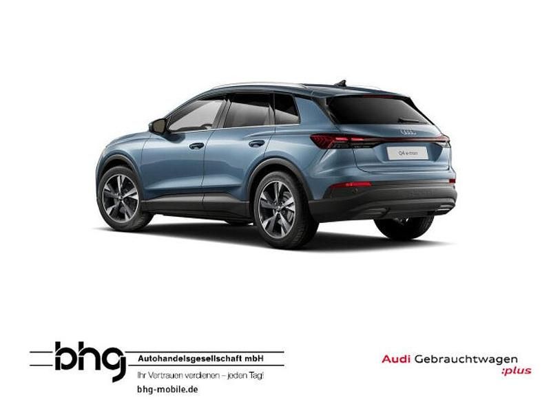 Gebraucht Audi Q4 e-tron Ambiente 150 kW (204 PS) 2025 Geysirblau metallic SUV
