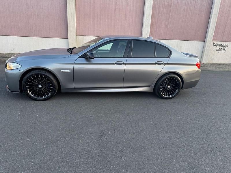Gebraucht 2012 BMW 520 M Sport Limousine | 15.000 € (Teuer) - Bild 1/4