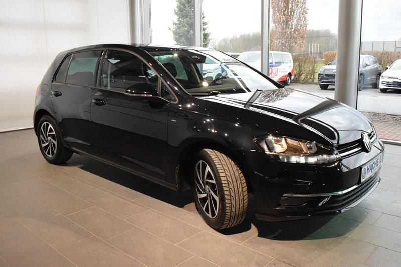 Gebraucht VW Golf VII Join 116 PS (85 kW) 2019 Schwarz Limousine