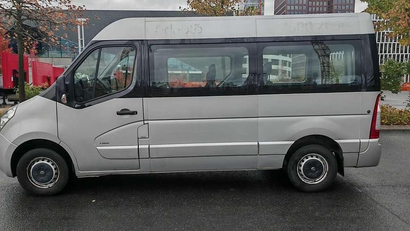 Gebraucht Opel Movano 145 PS (106 kW) 2018 Silber Van