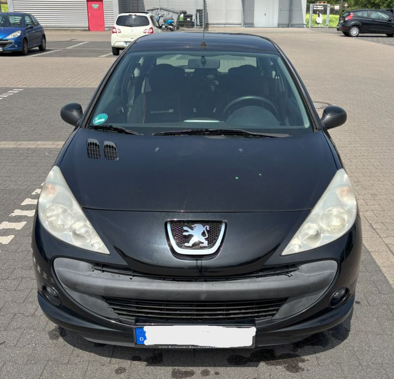 Schwarz Gebraucht 2010 Peugeot 206+ Kleinwagen | 1.800 € - Bild 1/4