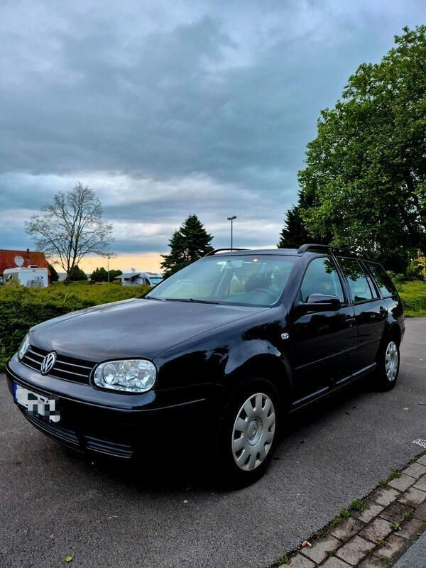 Schwarz Gebraucht 2002 VW Golf IV Kombi | 2.999 € (Etwas zu teuer) - Bild 1/4