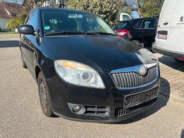 Gebraucht Skoda Fabia Ambiente 69 PS (50 kW) 2007 Schwarz Limousine