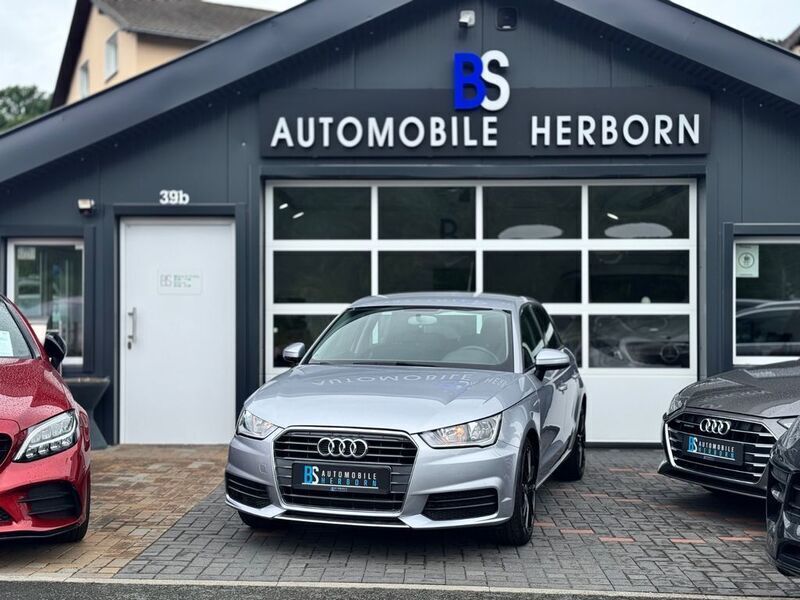 Silber Gebraucht 2017 Audi A1 Sportback Sport Kleinwagen | 12.990 € (Guter Preis) - Bild 1/4