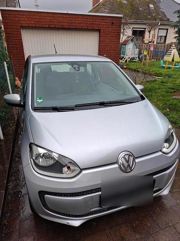 Silber Gebraucht 2013 VW up! Kleinwagen | 2.600 € (Guter Preis) - Bild 1/4