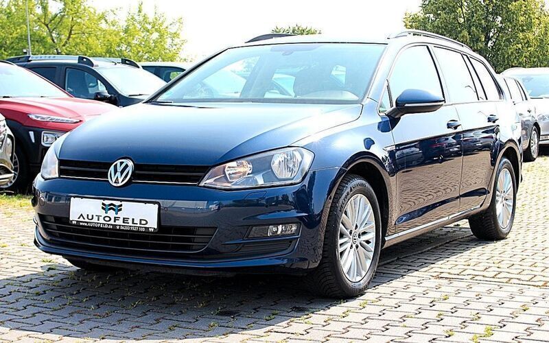 Blau Gebraucht 2014 VW Golf VII Cup Kombi | 6.450 € (Fairer Preis) - Bild 1/4
