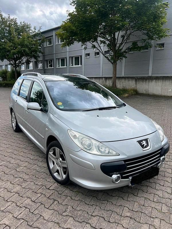 Silber Gebraucht 2005 Peugeot 307 Kombi | 1.400 € (Guter Preis) - Bild 1/4