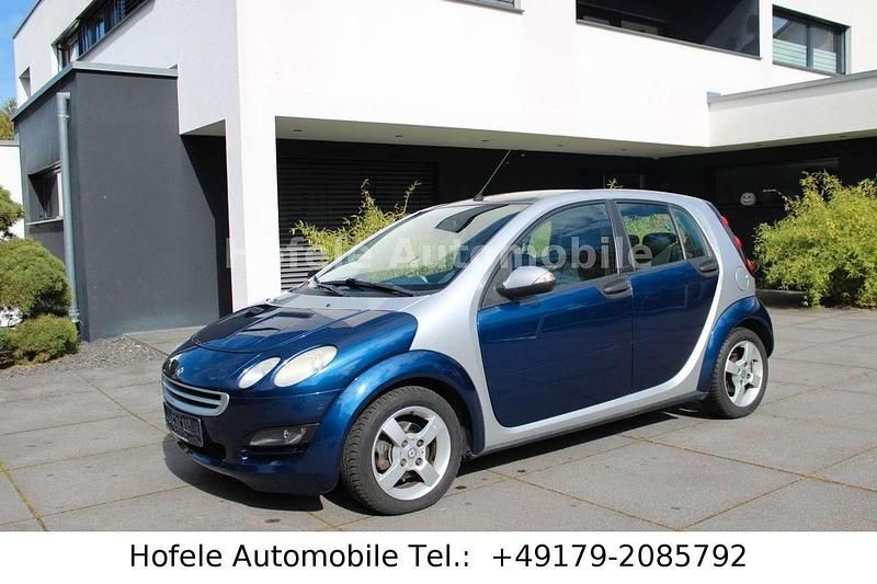 Blau Gebraucht 2004 Smart ForFour Kleinwagen | 5.250 € - Bild 1/4