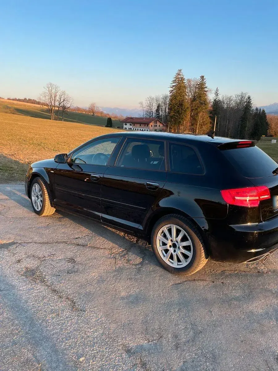 Gebraucht Audi A3 S-Line 140 PS (102 kW) 2013 Schwarz Limousine