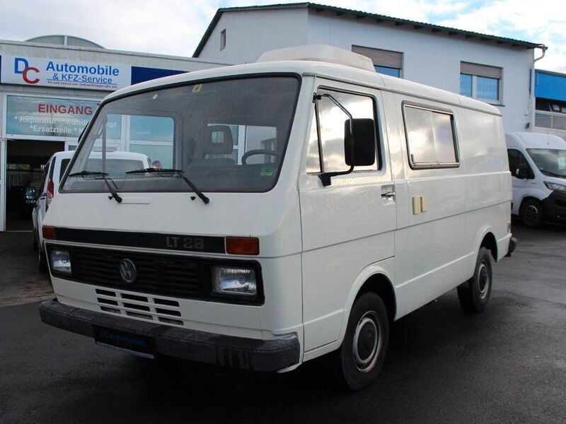 Beige Gebraucht 1992 VW LT Van / Kleinbus | 14.999 € - Bild 1/4