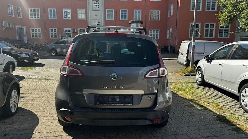 Gebraucht Renault Scénic III Dynamique 131 PS (96 kW) 2011 Grau Van / Kleinbus