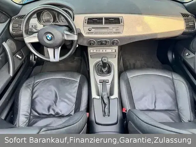 Gebraucht BMW Z4 Sport Line 170 PS (125 kW) 2005 Schwarz Cabrio