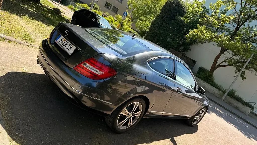 Occasion Mercedes C180 156 ch (114 kW) 2012 Gris Coupé