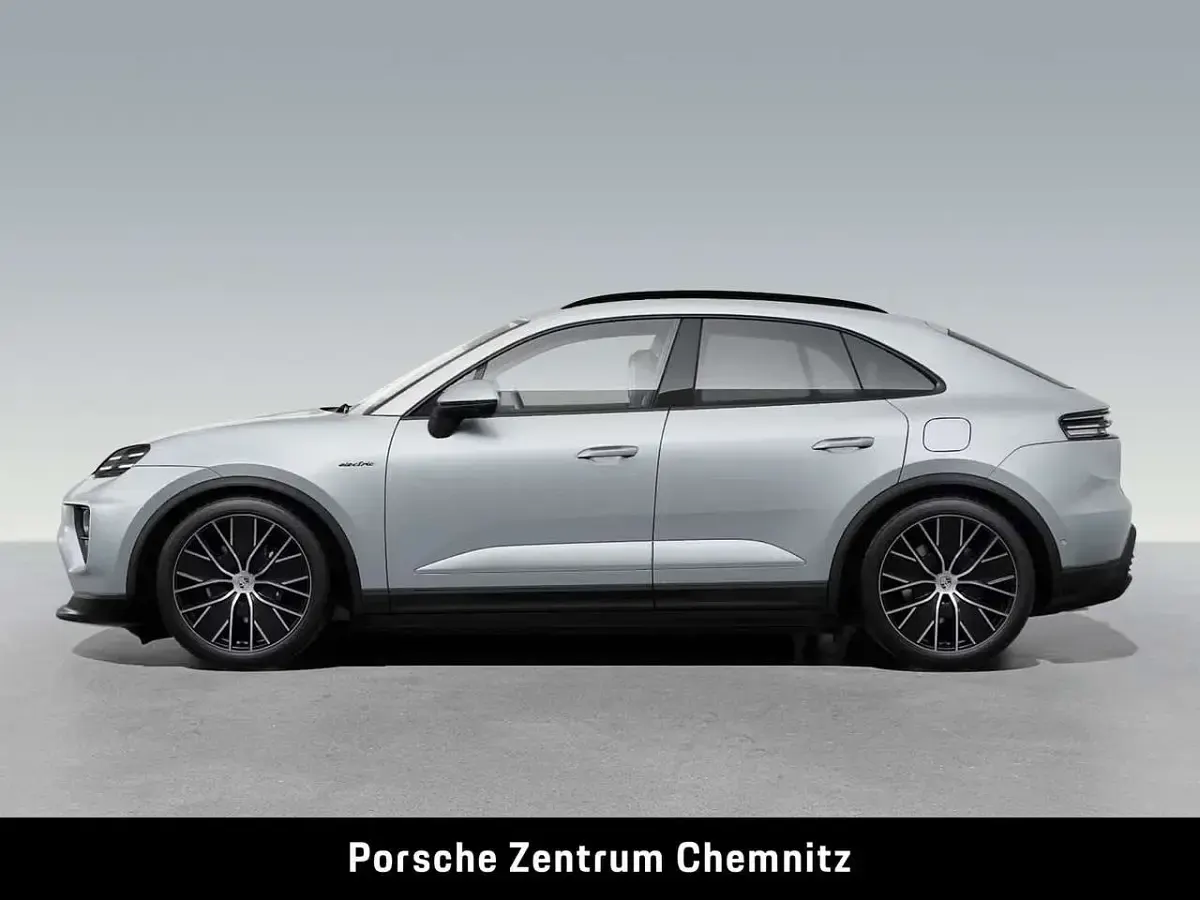 Gebraucht Porsche Macan 4 Electric 300 kW (408 PS) 2025 Silber SUV
