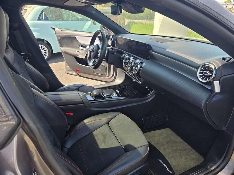 Gebraucht Mercedes CLA200 AMG line 163 PS (119 kW) 2019 Grau Limousine
