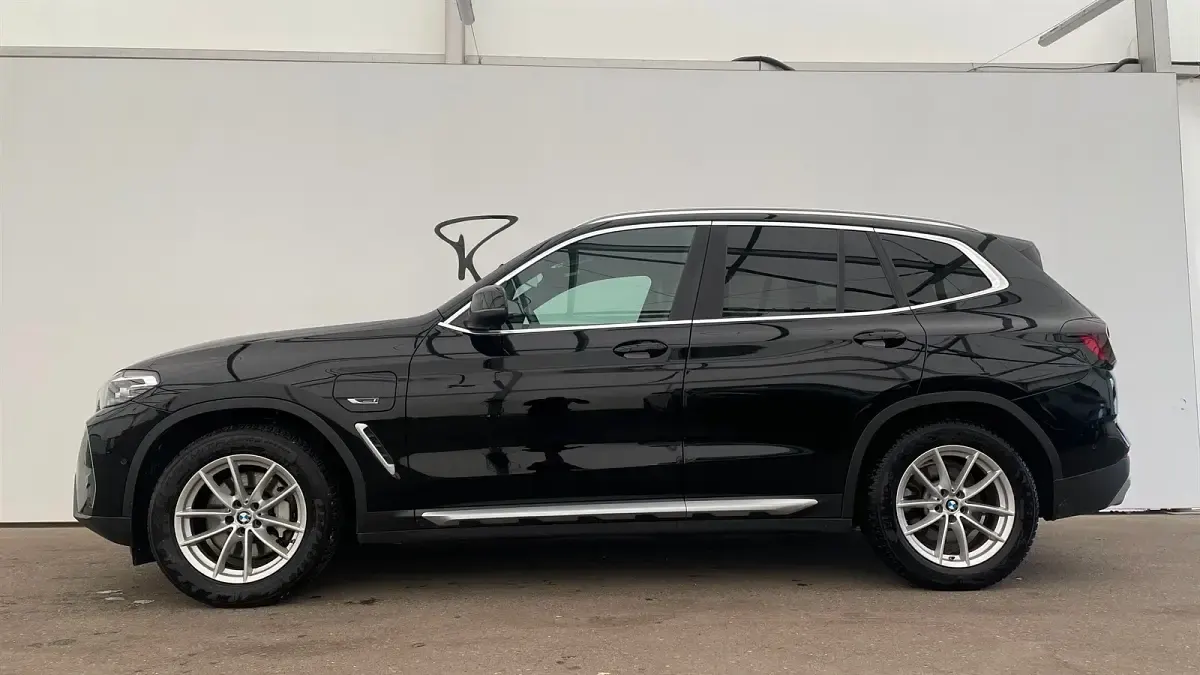 Gebraucht BMW X3 Efficient Dynamics 292 PS (214 kW) 2022 Schwarz uni SUV