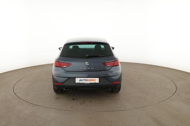 Second-hand Seat Leon FR 190 CP (139 kW) 2018 Gri Berlinǎ