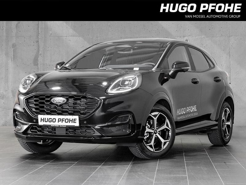 Agate black (metallisch schwarz) Gebraucht 2025 Ford Puma Gen-E ST-Line SUV | 25.250 € - Bild 1/4