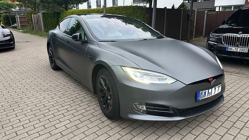 Usado Tesla Model S Performance 386 kW (525 CV) 2018 Azul Utilitario