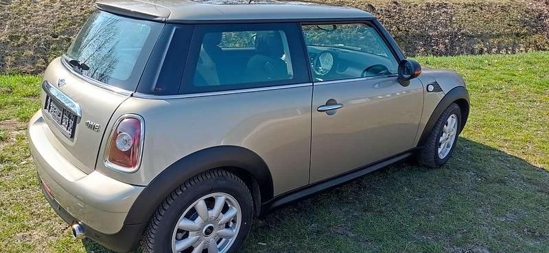 Second-hand Mini ONE 95 CP (69 kW) 2009 Bej Hatchback