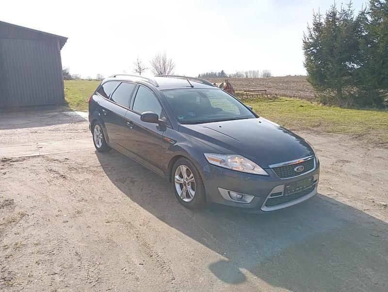Gebraucht Ford Mondeo Titanium 140 PS (102 kW) 2009 Schwarz Kombi
