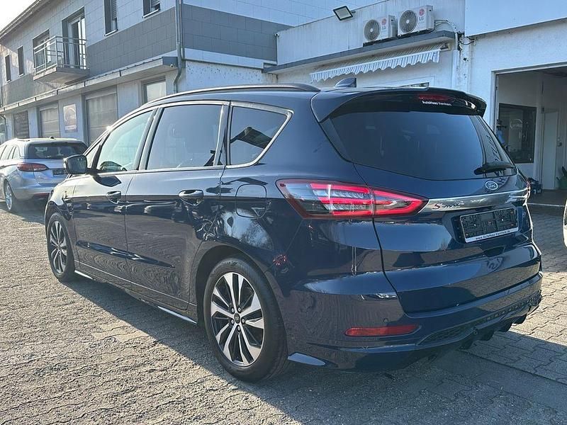 Gebraucht Ford S-MAX ST-Line 150 PS (110 kW) 2022 Blau Van / Kleinbus