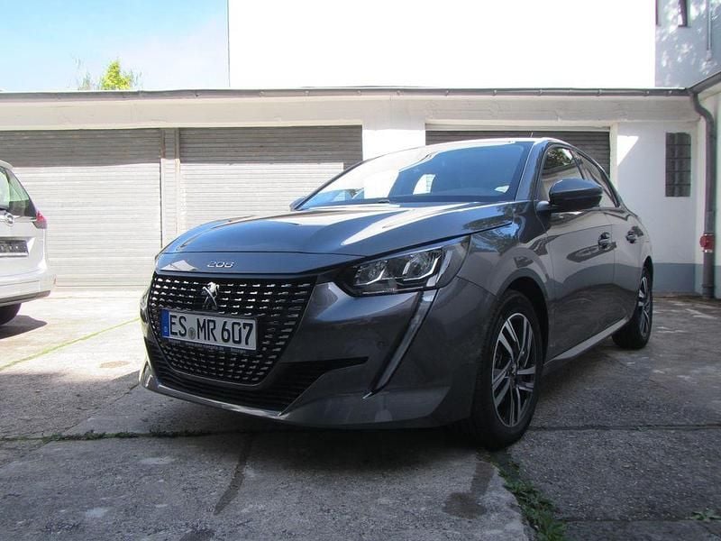 Grau Gebraucht 2020 Peugeot 208 Allure Kleinwagen | 15.990 € (Fairer Preis) - Bild 1/4