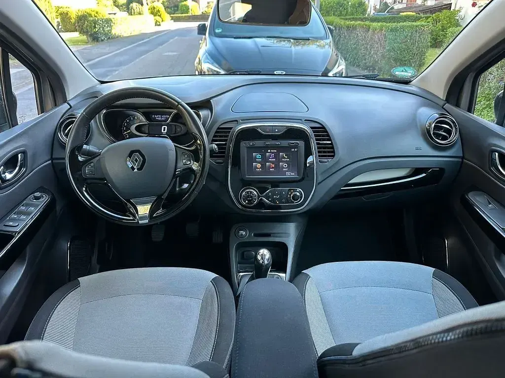 Gebraucht Renault Captur Expression 90 PS (66 kW) 2014 Braun SUV