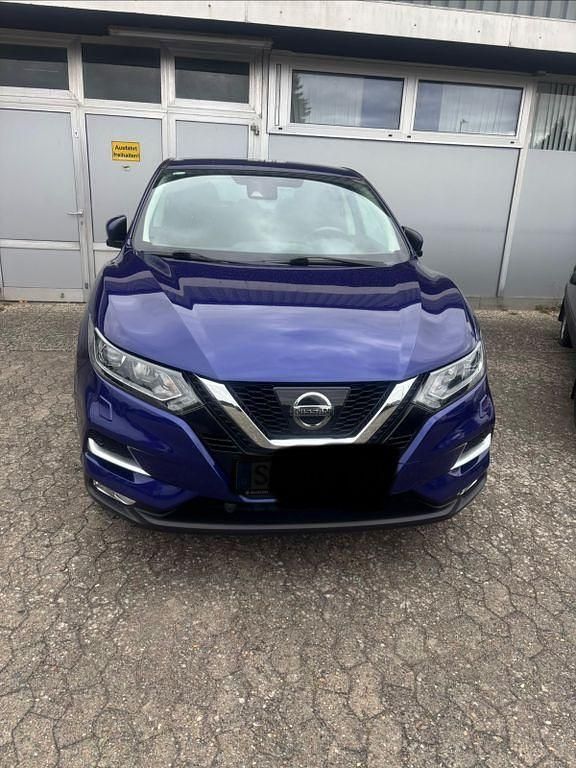 Blau Gebraucht 2018 Nissan Qashqai Tekna SUV | 16.600 € (Fairer Preis) - Bild 1/4