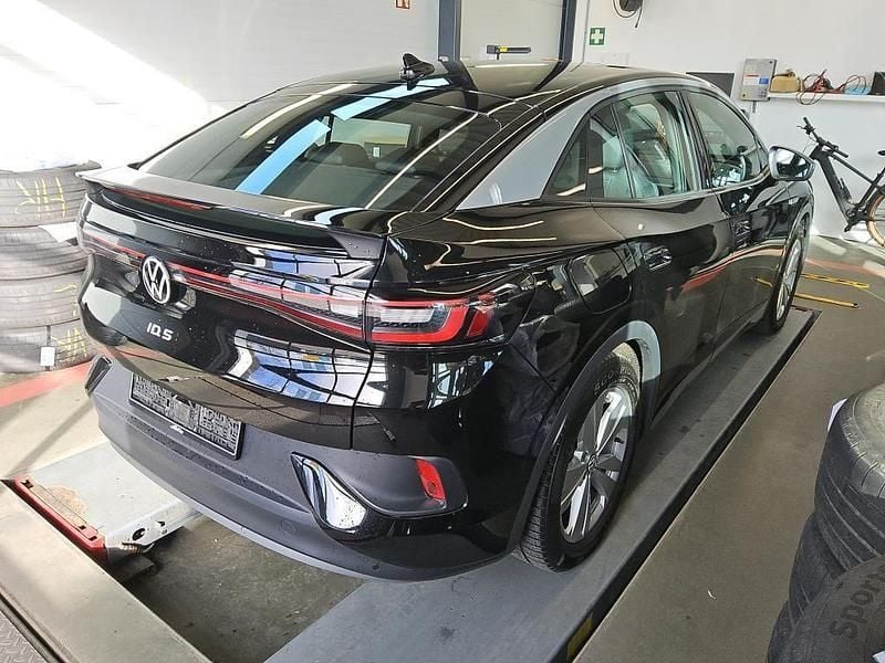 Gebraucht VW ID.5 Pro Performance 150 kW (204 PS) 2023 Schwarz SUV