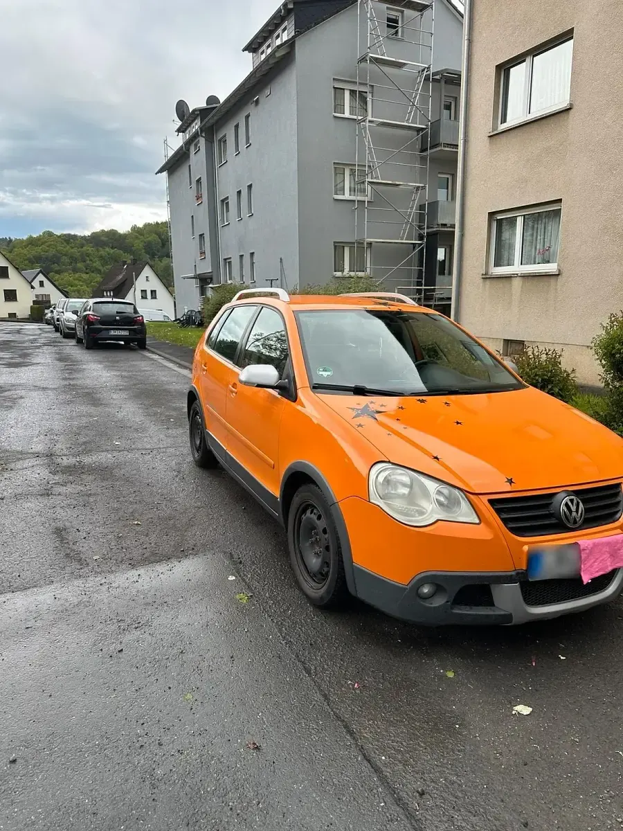 Brugt VW Golf VI 69 HK (50 kW) 2009 Orange Hatchback