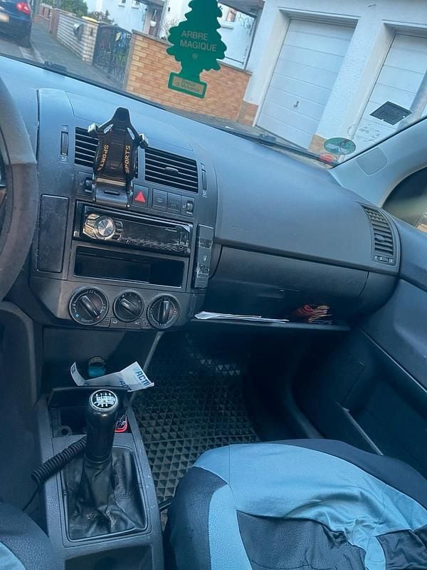 Gebraucht VW Polo 75 PS (55 kW) 2002 Blau Kombi