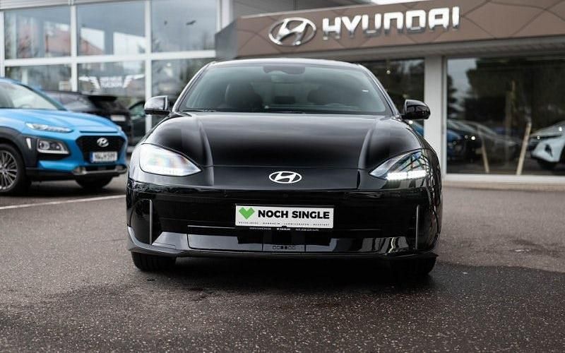 Gebraucht Hyundai Ioniq 6 Techniq 167 kW (228 PS) 2024 Abyss black Limousine