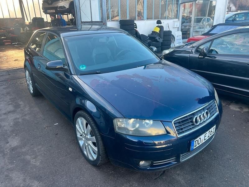 Blau Gebraucht 2004 Audi A3 Coupé | 4.490 € (Superpreis) - Bild 1/4