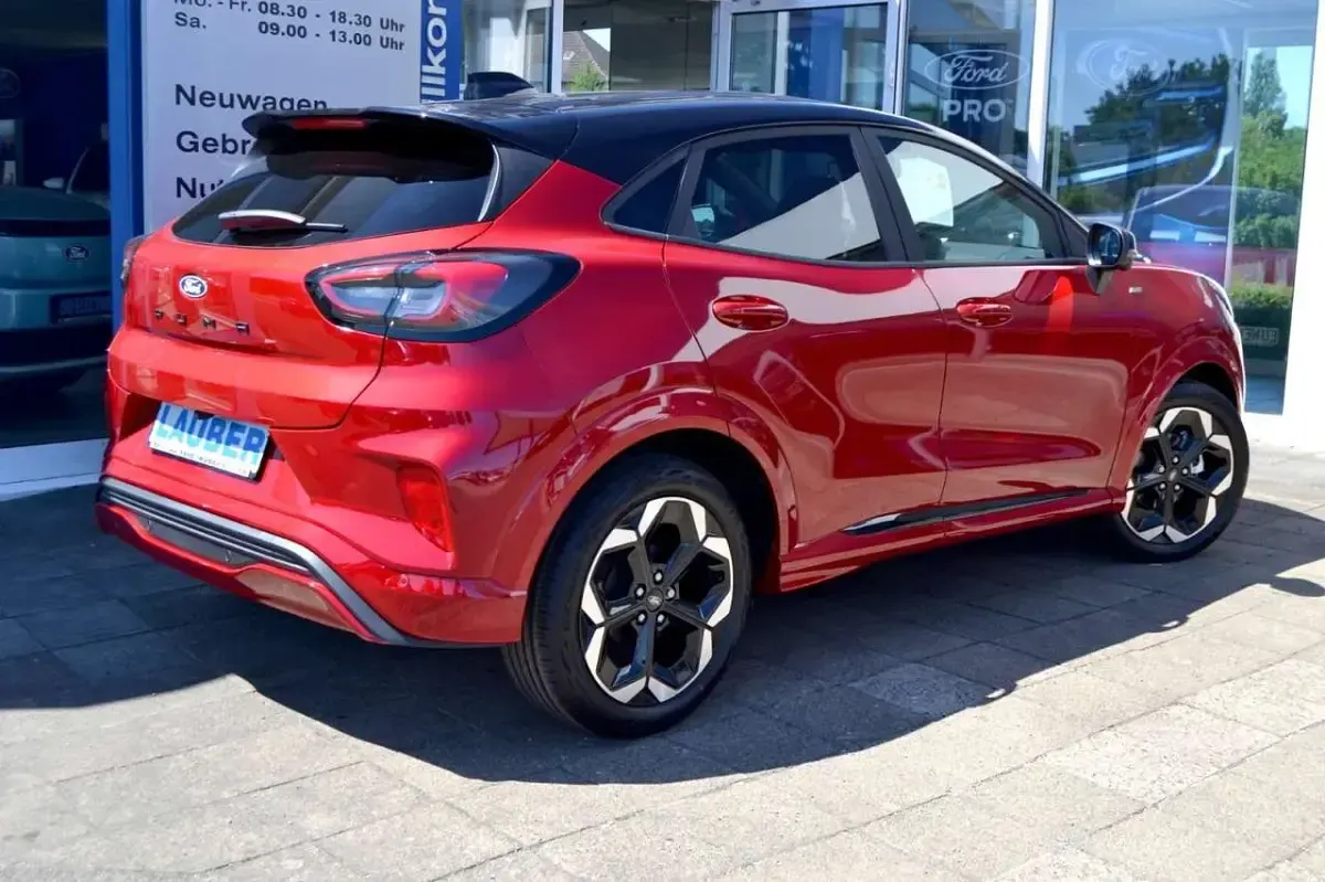 Neu Ford Puma ST-Line X 155 PS (114 kW) 2026 Fantastic red SUV