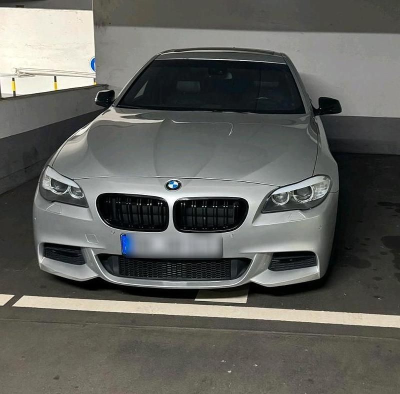 Silber Gebraucht 2010 BMW 525 M Sport Limousine | 11.500 € (Etwas zu teuer) - Bild 1/4