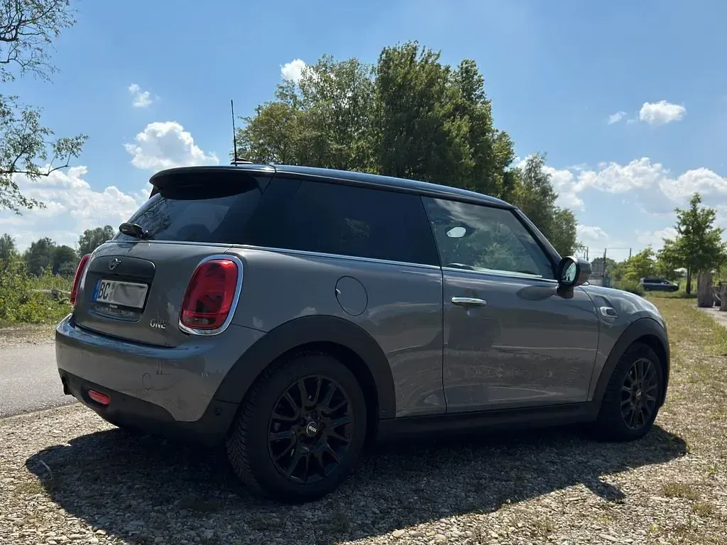 Gebraucht Mini ONE 102 PS (75 kW) 2019 Grau Kleinwagen