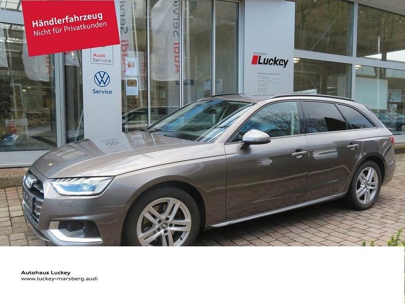 Gebraucht Audi A4 Advanced 163 PS (119 kW) 2020 Grau Kombi
