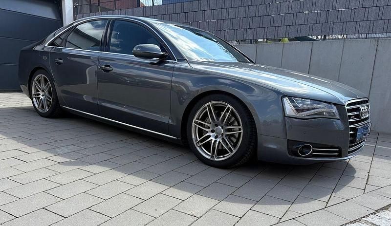Usata Audi A8 Ambiente 250 CV (183 kW) 2012 Grigio Berlina