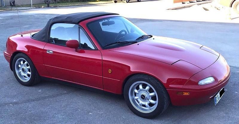 Rot Gebraucht 1991 Mazda MX5 Cabrio | 8.900 € - Bild 1/4