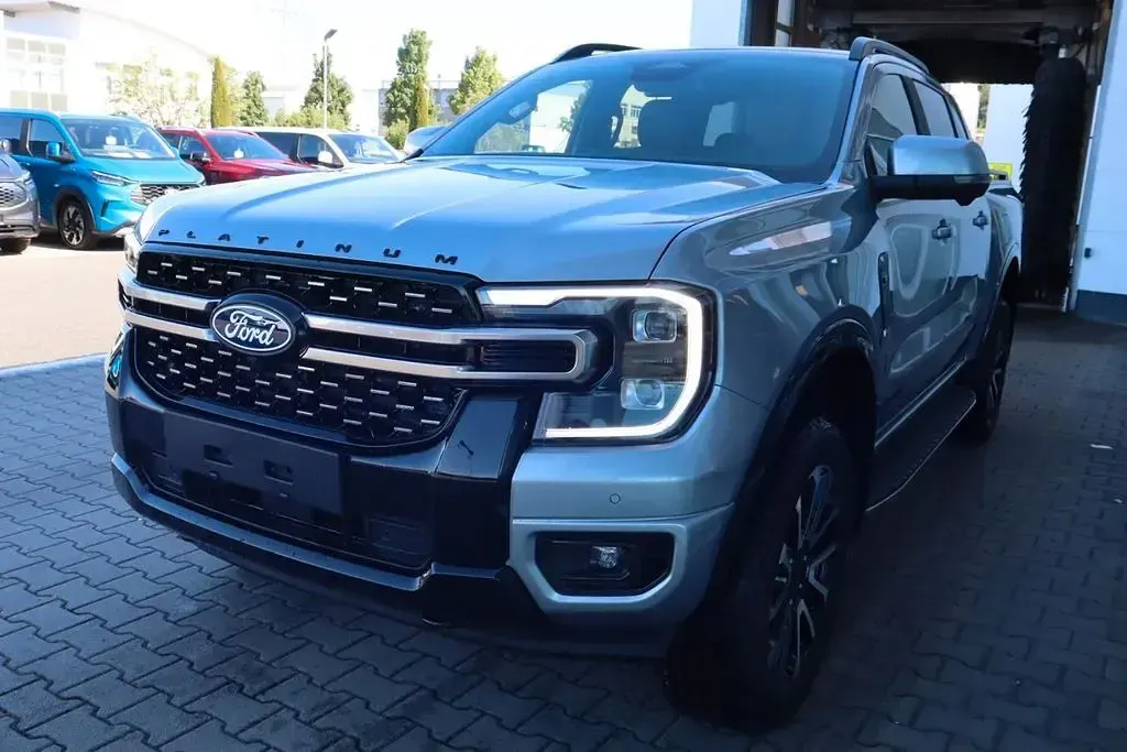 Neu Ford Ranger Platinum 241 PS (177 kW) 2026 Silber Pickup
