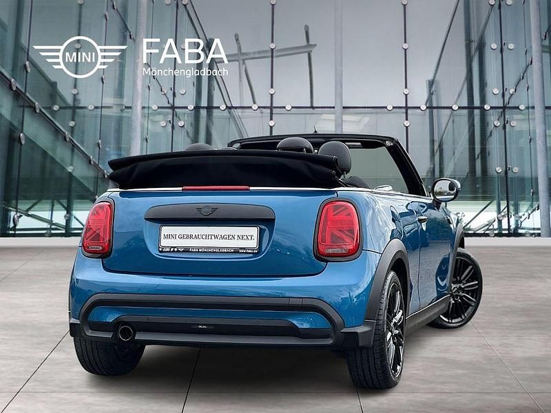 Gebraucht Mini One Cabriolet 102 PS (75 kW) 2021 Blau Cabrio